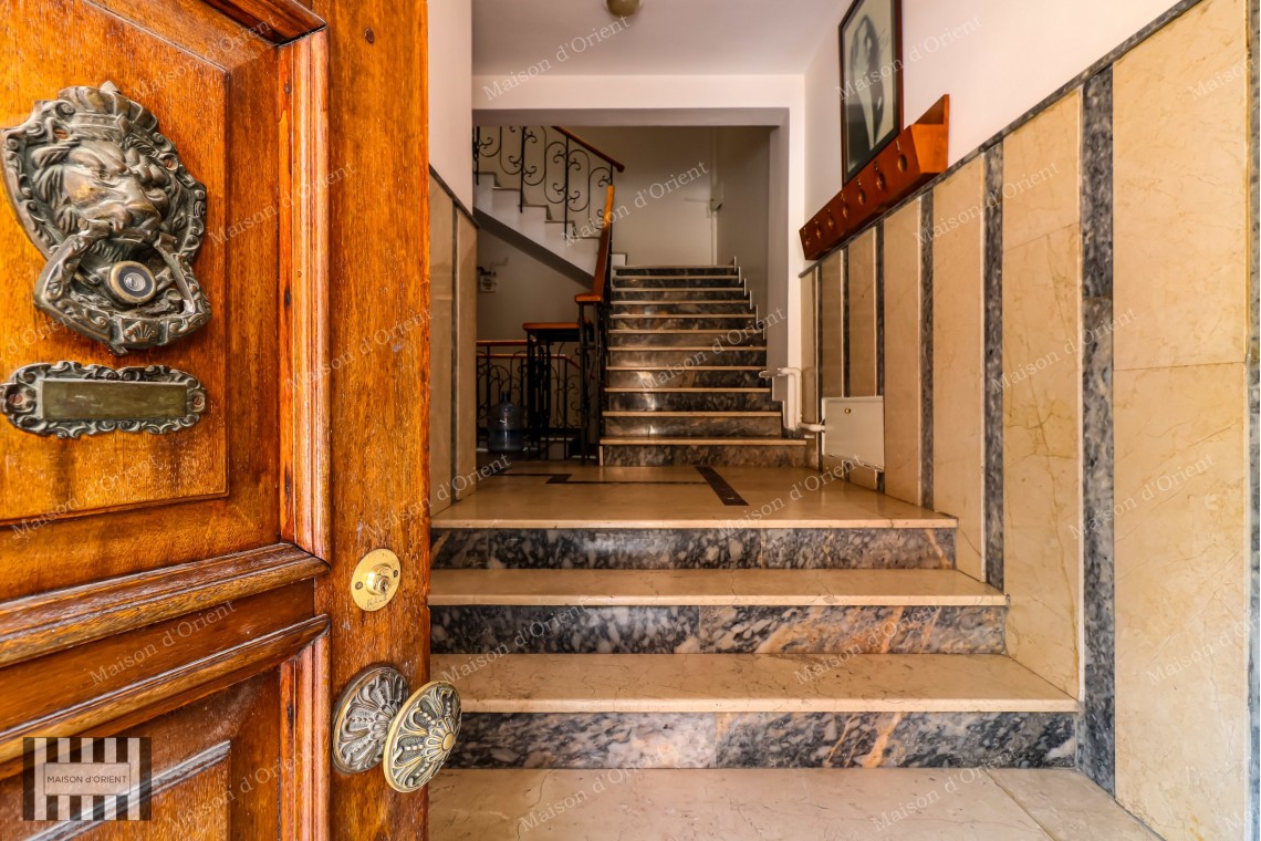 3+1 Rental Flat with Balcony and Bosphorus View in Cihangir
