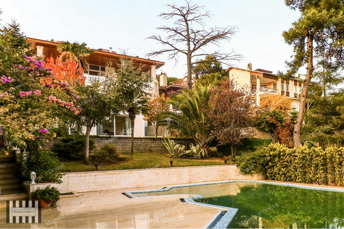 Historical Mansion with Private Dock for Sale in Buyukada