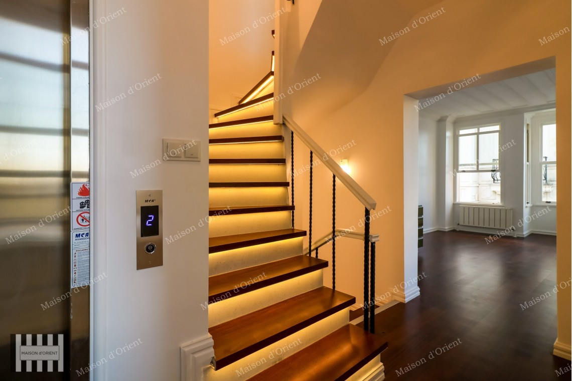 5-Storey Historical Detached House for Sale in Cihangir