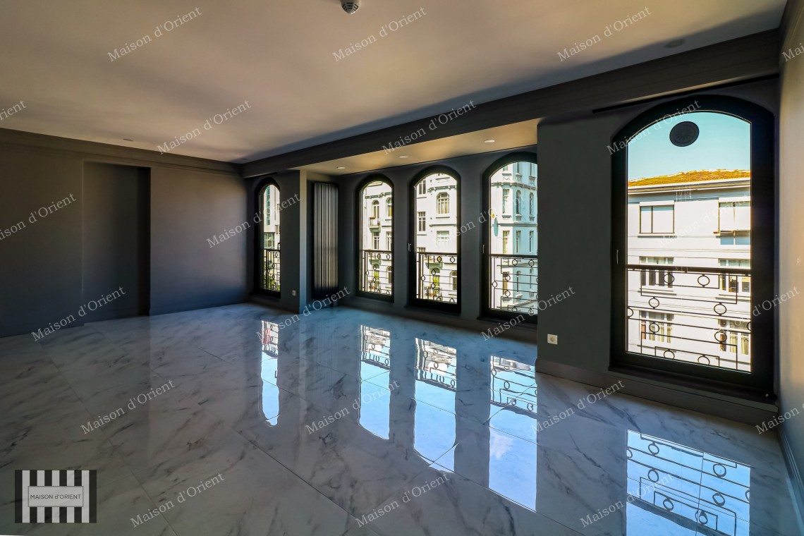3+1 Flat for Sale in Cihangir Earthquake Proof New Building