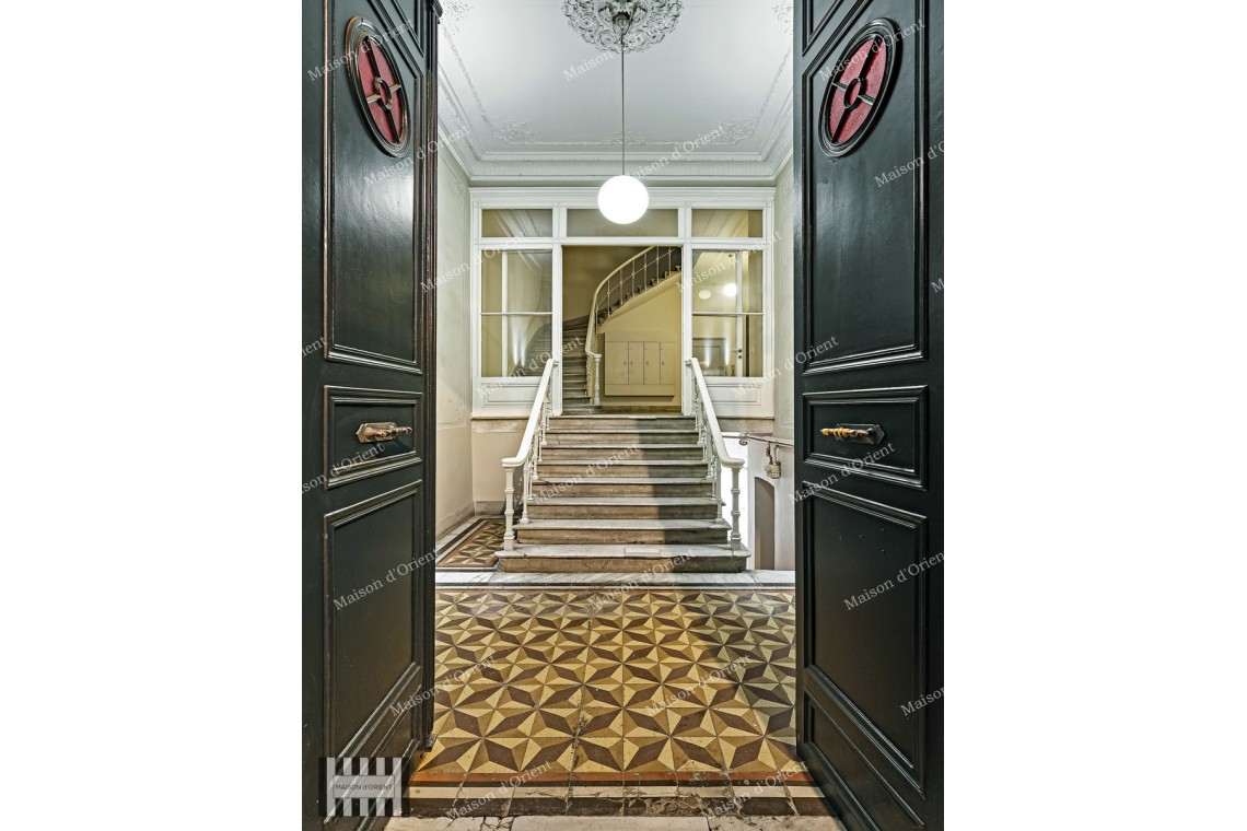 Duplex Office for Rent in Historical Mizzi Building, Galatasaray 