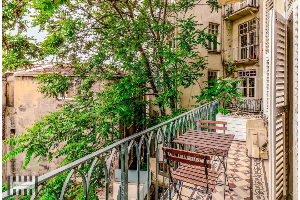 2+1 Duplex with Bosphorus View for Rent in Galata