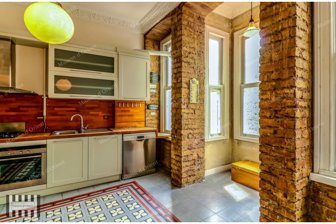 2+1 Duplex with Bosphorus View for Rent in Galata