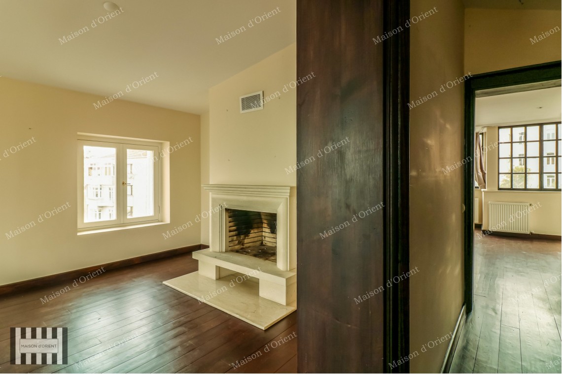 Duplex with Terrace for Rent in Cihangir Pamir Bey Building