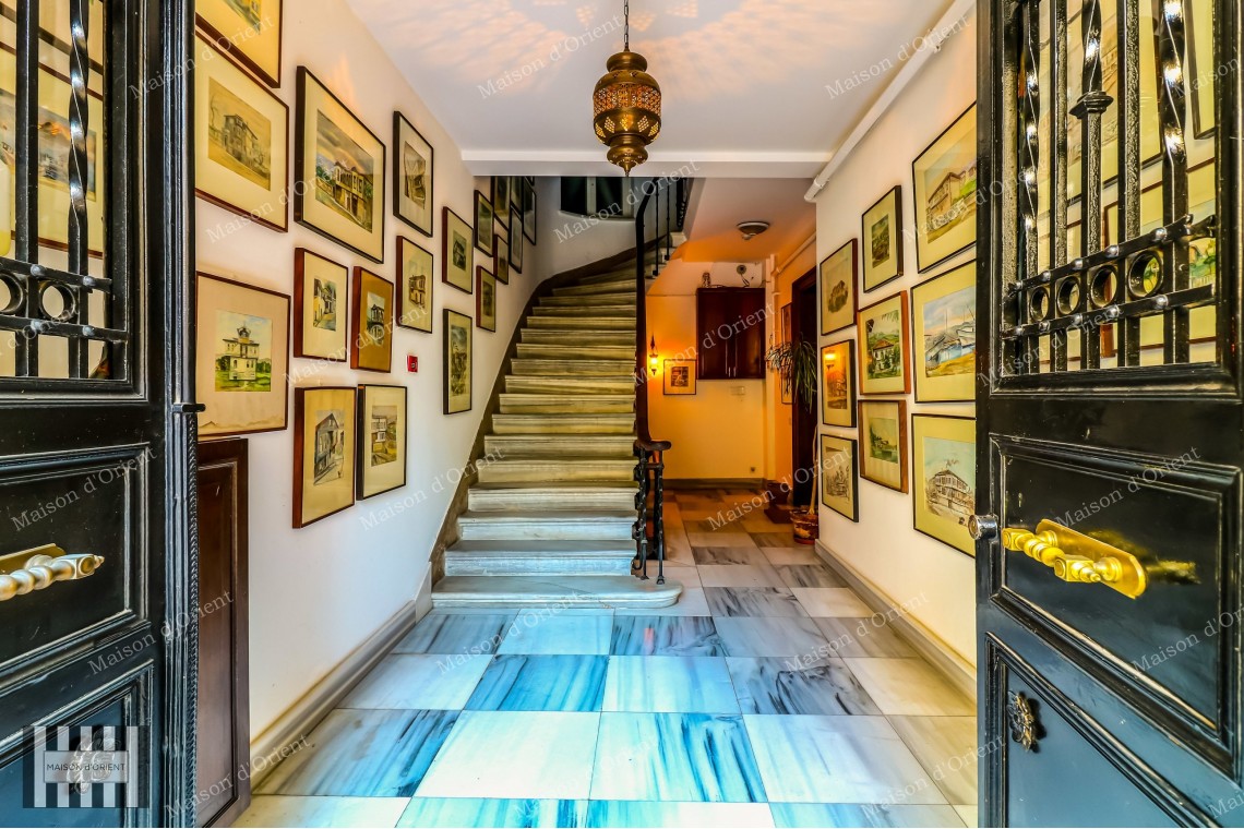 Duplex with Terrace for Rent in Cihangir Pamir Bey Building
