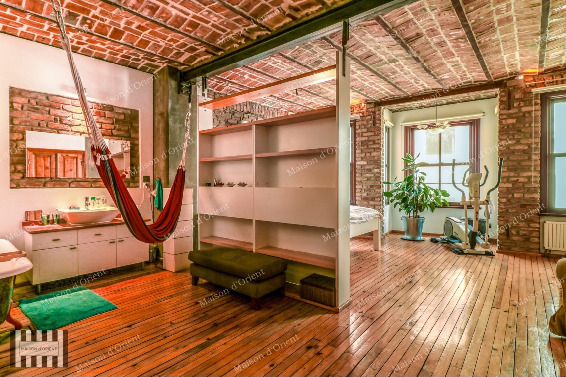 Flat for Rent in Historical Alaaddin Building