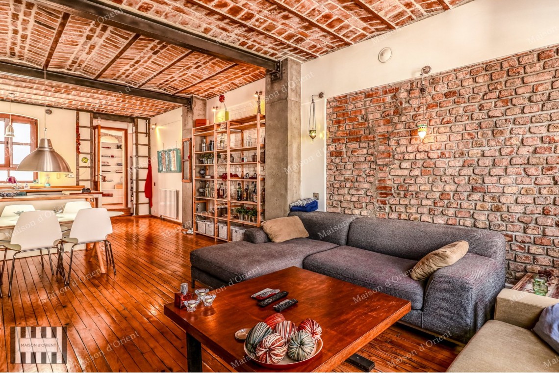 Flat for Rent in Historical Alaaddin Building