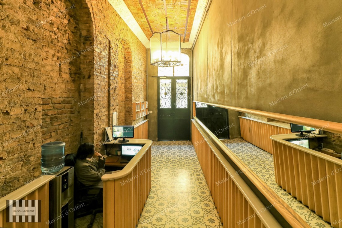 Flat for Rent in Historical Gravier Building