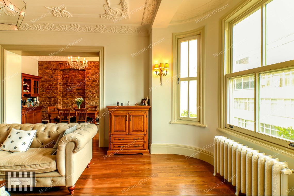 Flat for Rent in Historical Gravier Building