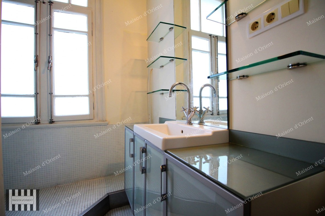 280sqm Flat for Rent with View in Tunnel Square