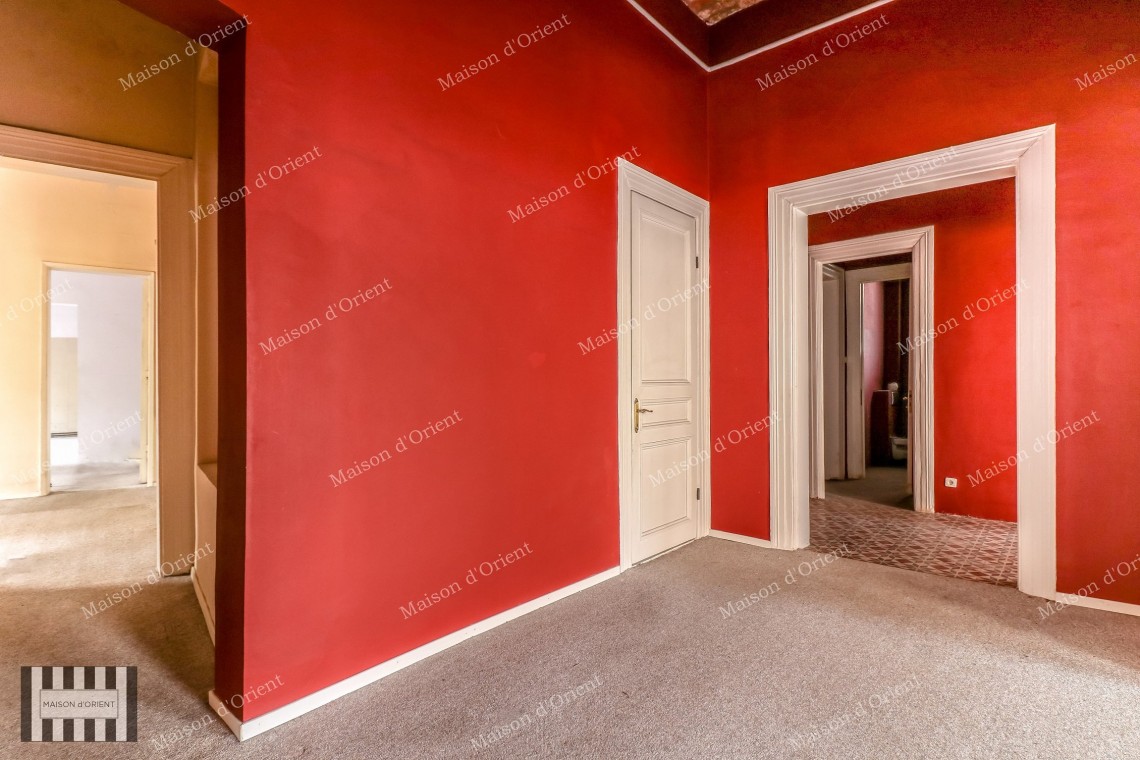 280sqm Flat for Rent with View in Tunnel Square