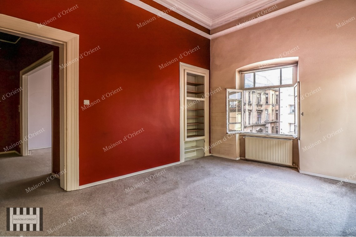 280sqm Flat for Rent with View in Tunnel Square