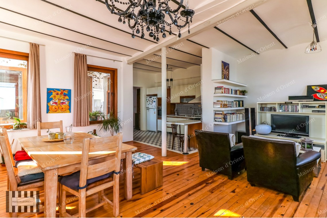 Flat for Rent with Balcony and Terrace