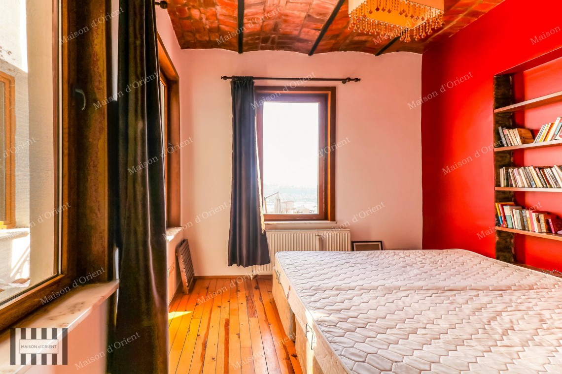 Flat for Rent with Balcony and Terrace