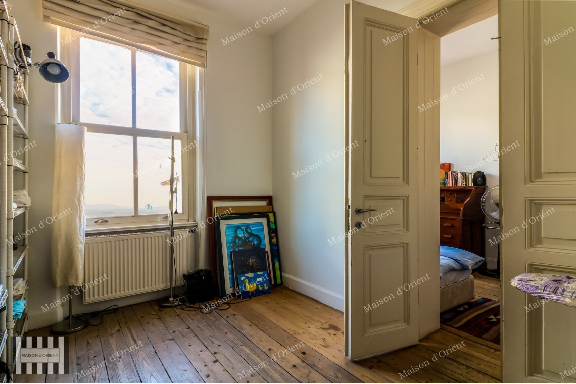 Flat for Rent with Bosphorus View in Galata