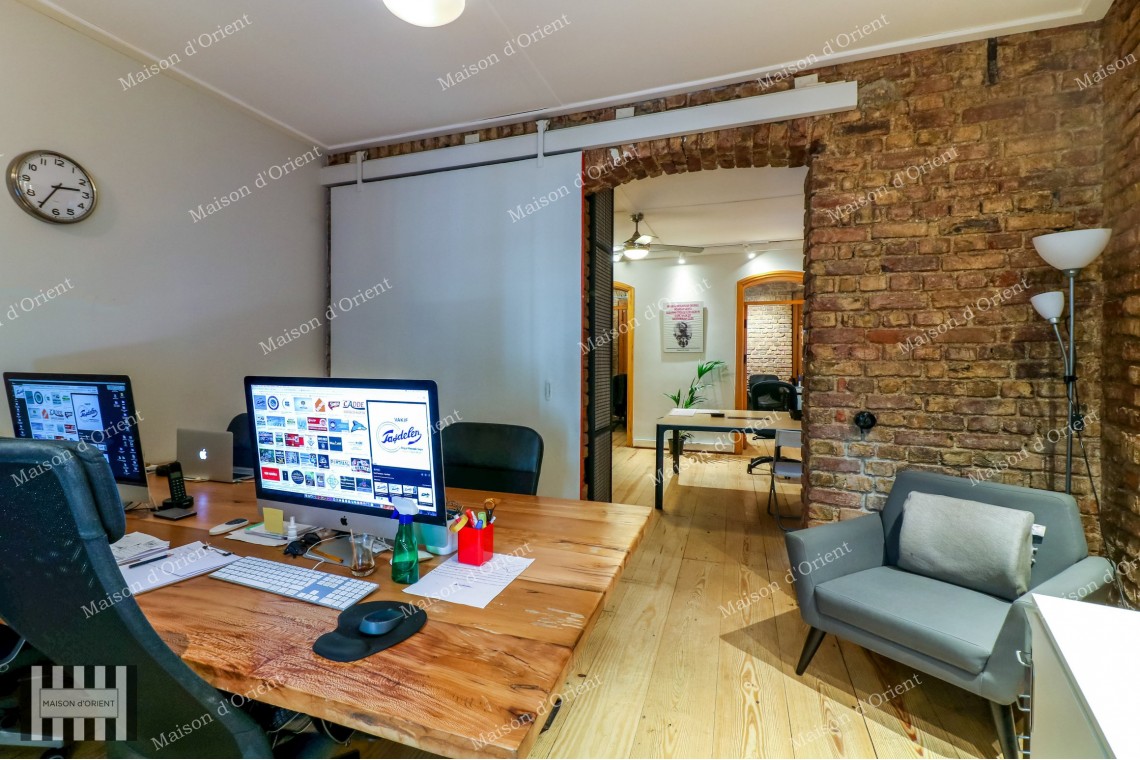 Flat for Rent with Private Garden and Detached House