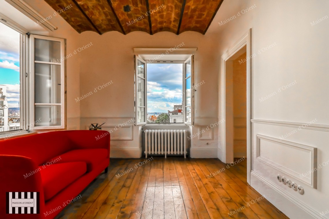 Fully Renovated 1+1 Flat for Rent in Galata Tower Square