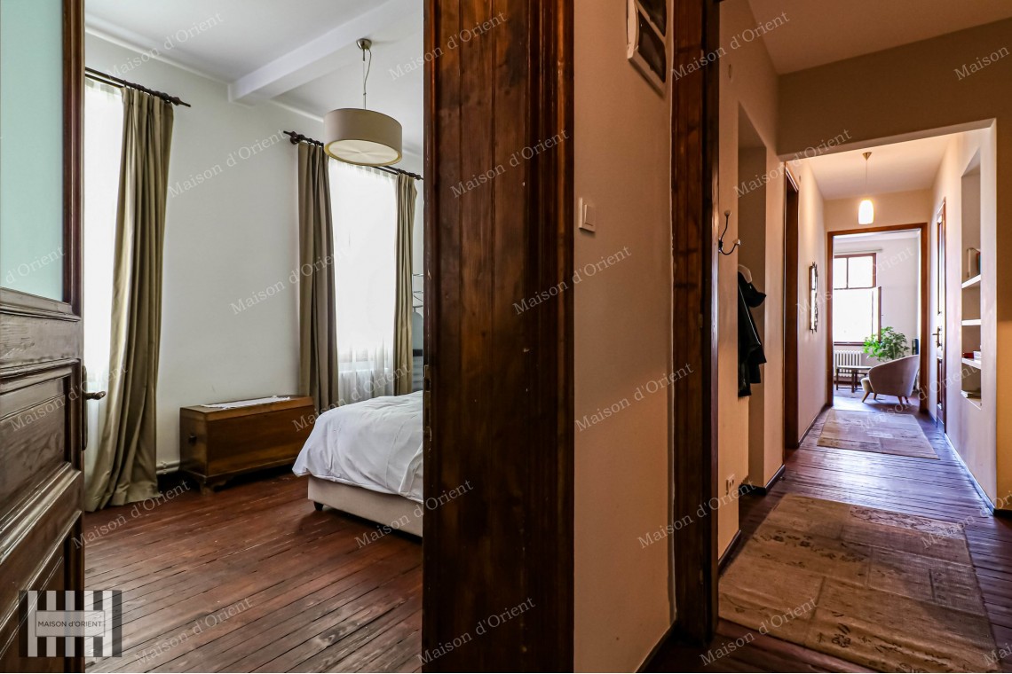 3+1 Rental Flat in Historical Building Next to Galata Tower