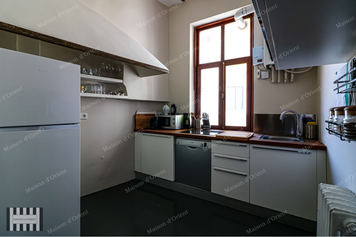 3+1 Rental Flat in Historical Building Next to Galata Tower