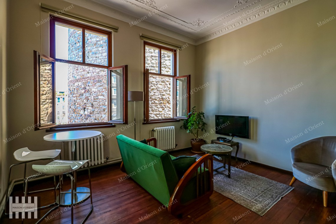3+1 Rental Flat in Historical Building Next to Galata Tower