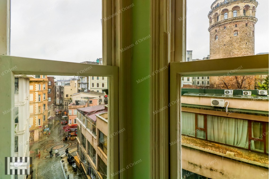 Historical 2+1 Flat with View for Rent in Galata