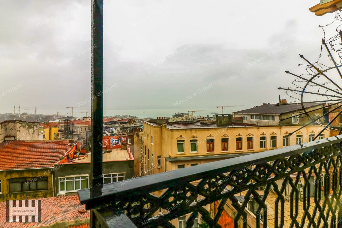 Historical 2+1 Flat with View for Rent in Galata