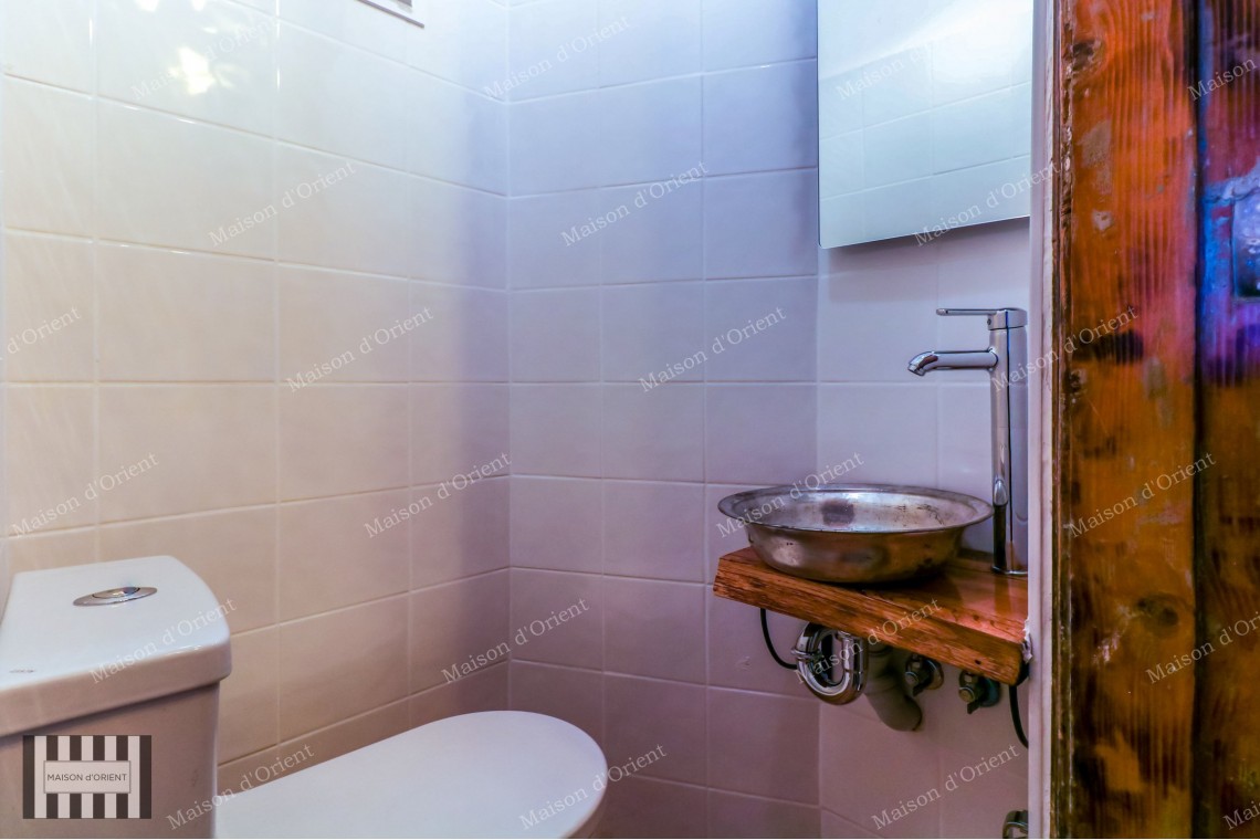 Historical 2+1 Flat with View for Rent in Galata