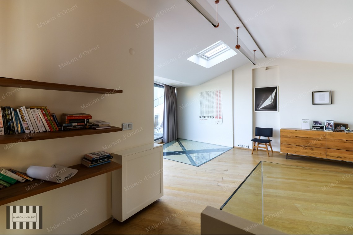 180sqm Duplex with Private Terrace for Rent in Galata
