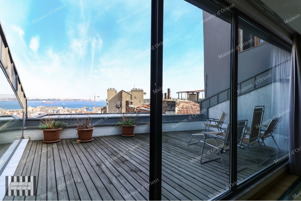 180sqm Duplex with Private Terrace for Rent in Galata