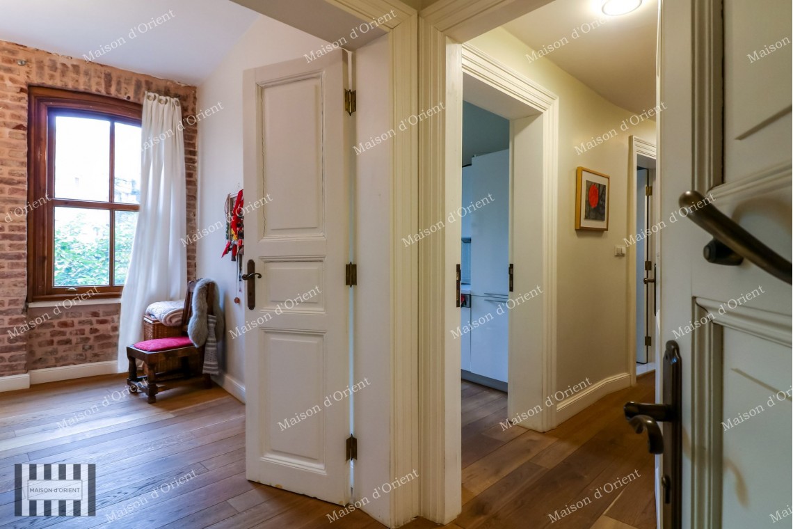 2+1 Rental Flat in Historical Esat Bey Building, Galata
