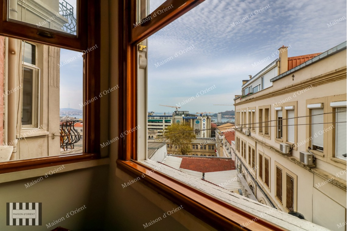 2+1 Rental Flat in Historical Esat Bey Building, Galata