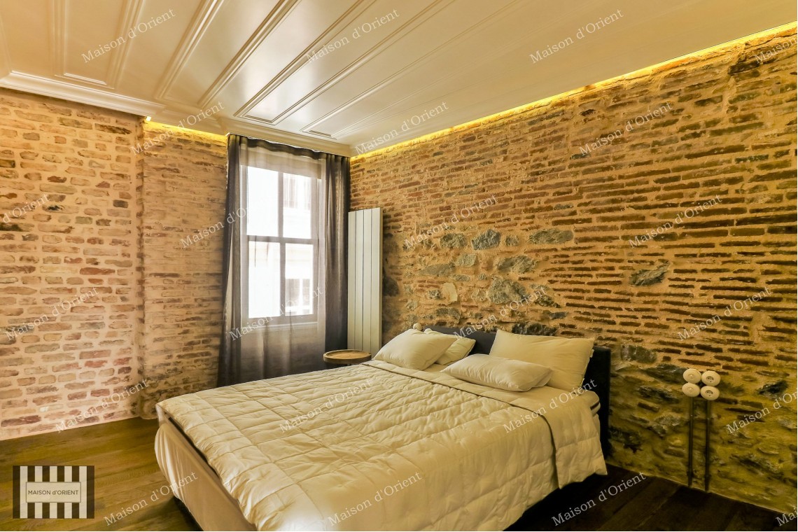 100sqm Renovated Flat for Rent in Galata