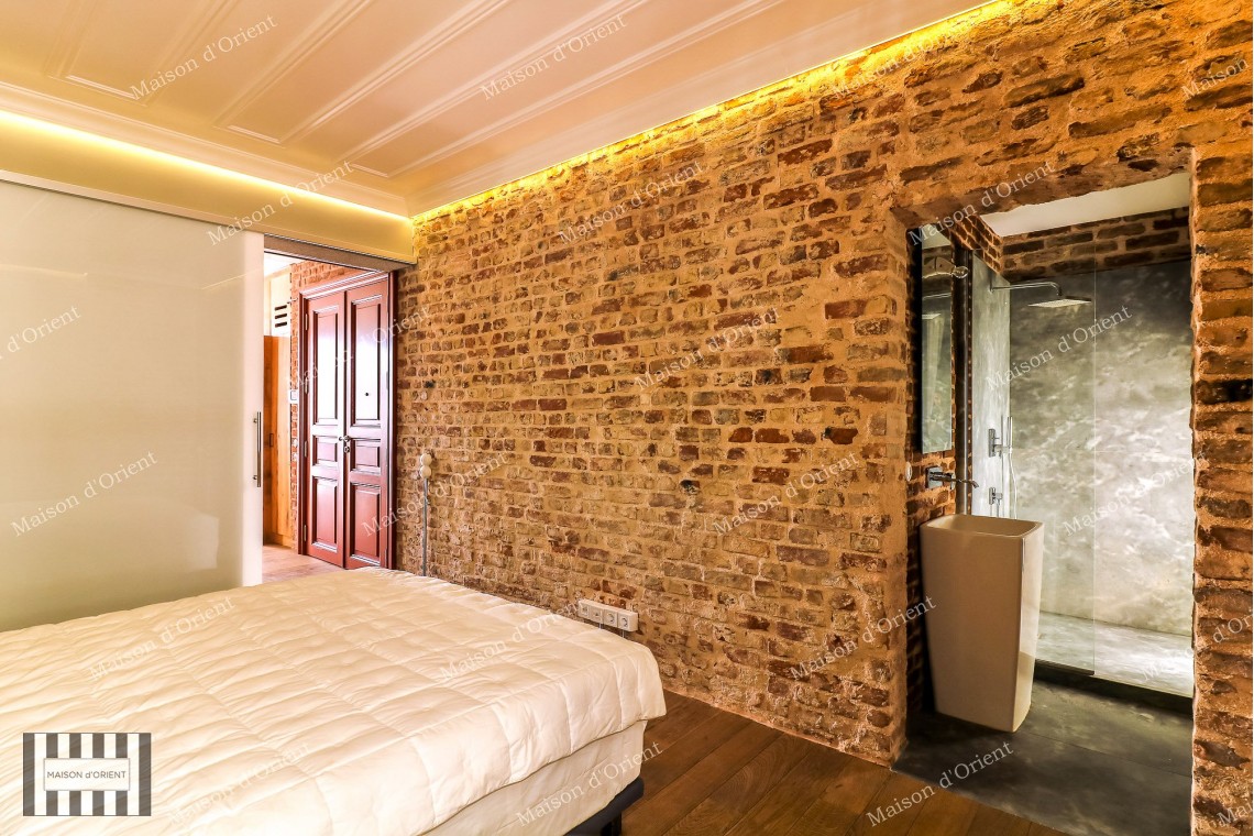 100sqm Renovated Flat for Rent in Galata