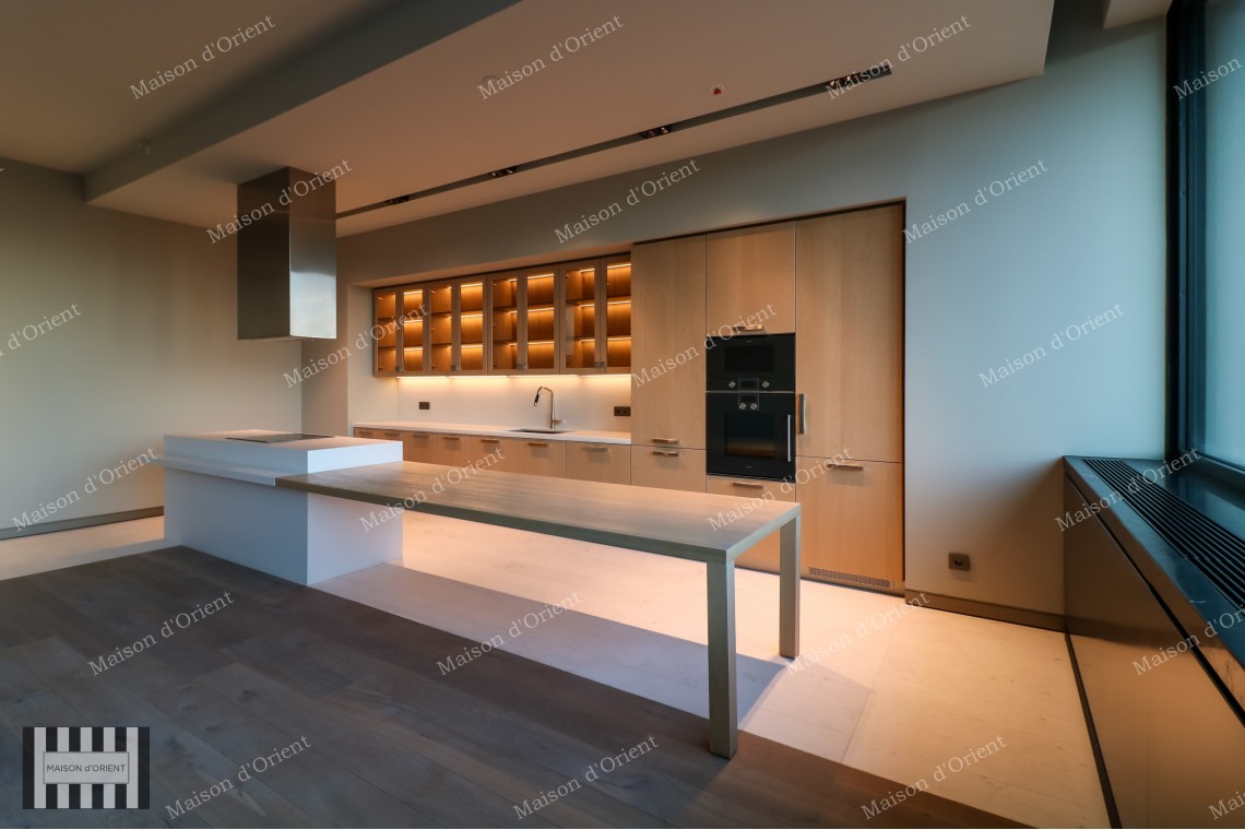 High Ceiling 2+1 Residence with City View for Sale in Nisantasi