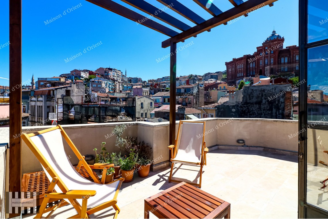 Historical Detached House for Rent with Terrace and View in Balat