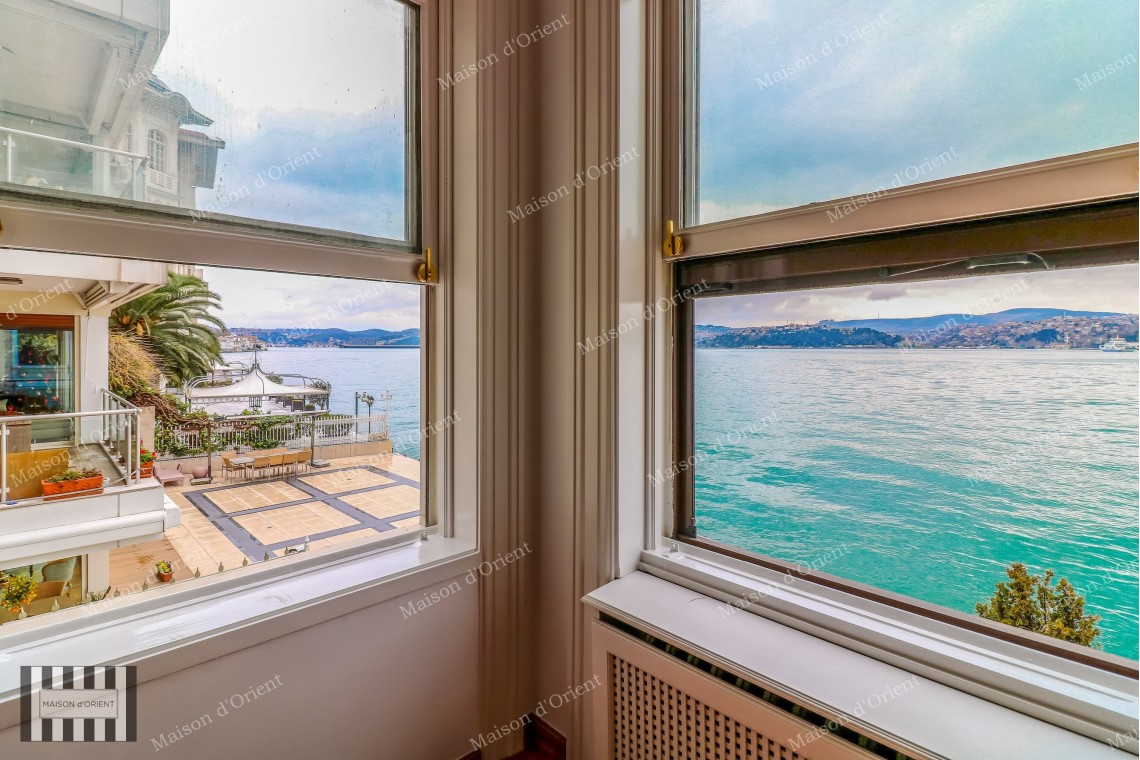 Flat for Rent in Historical Mansion in Yenikoy