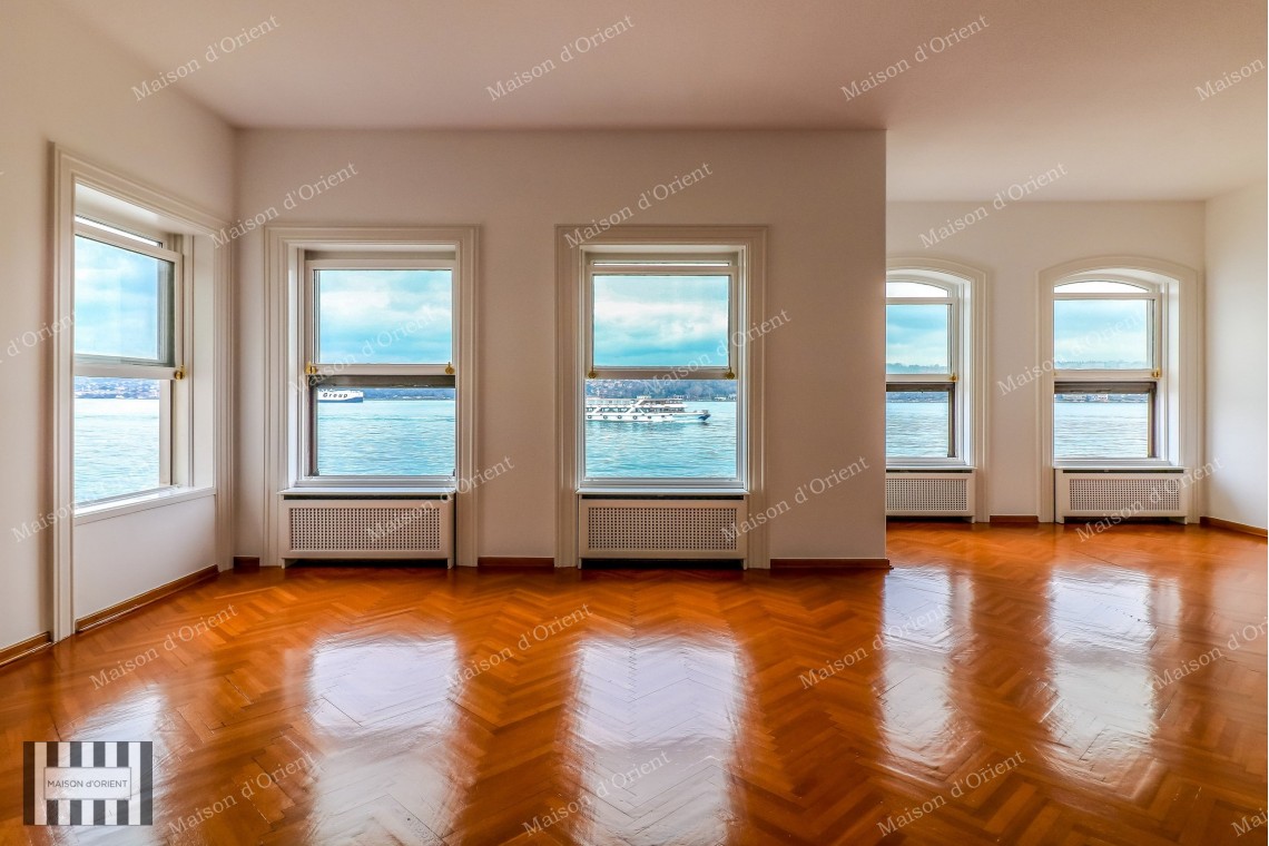 Flat for Rent in Historical Mansion in Yenikoy