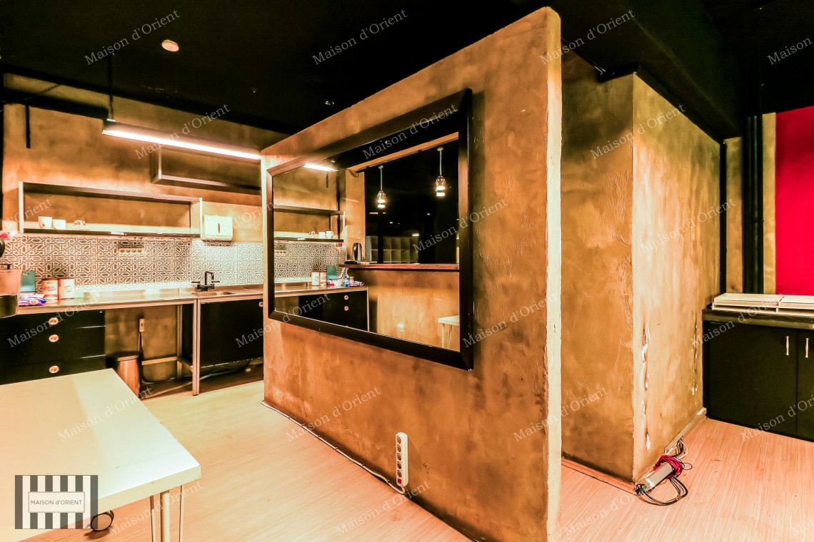 270sqm Office for Rent with Private Garden