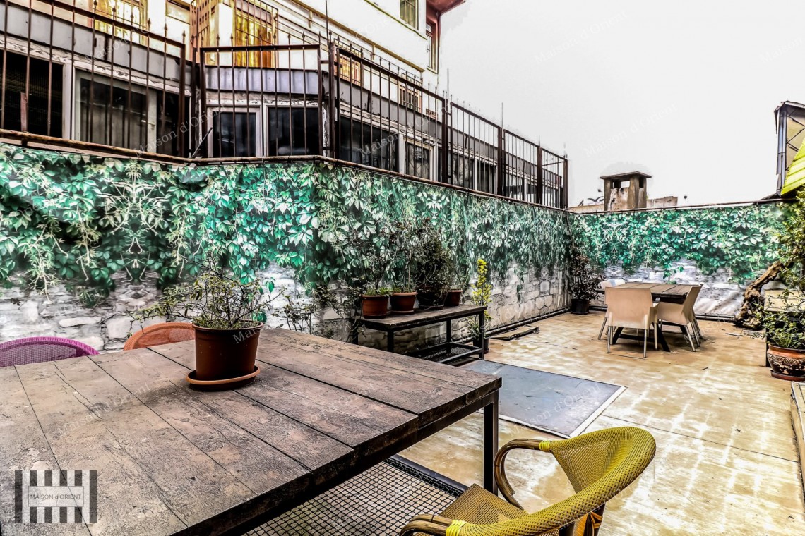 270sqm Office for Rent with Private Garden