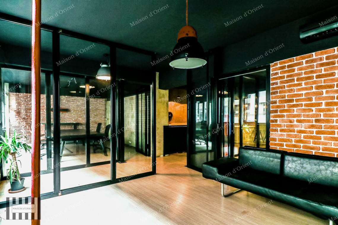 270sqm Office for Rent with Private Garden