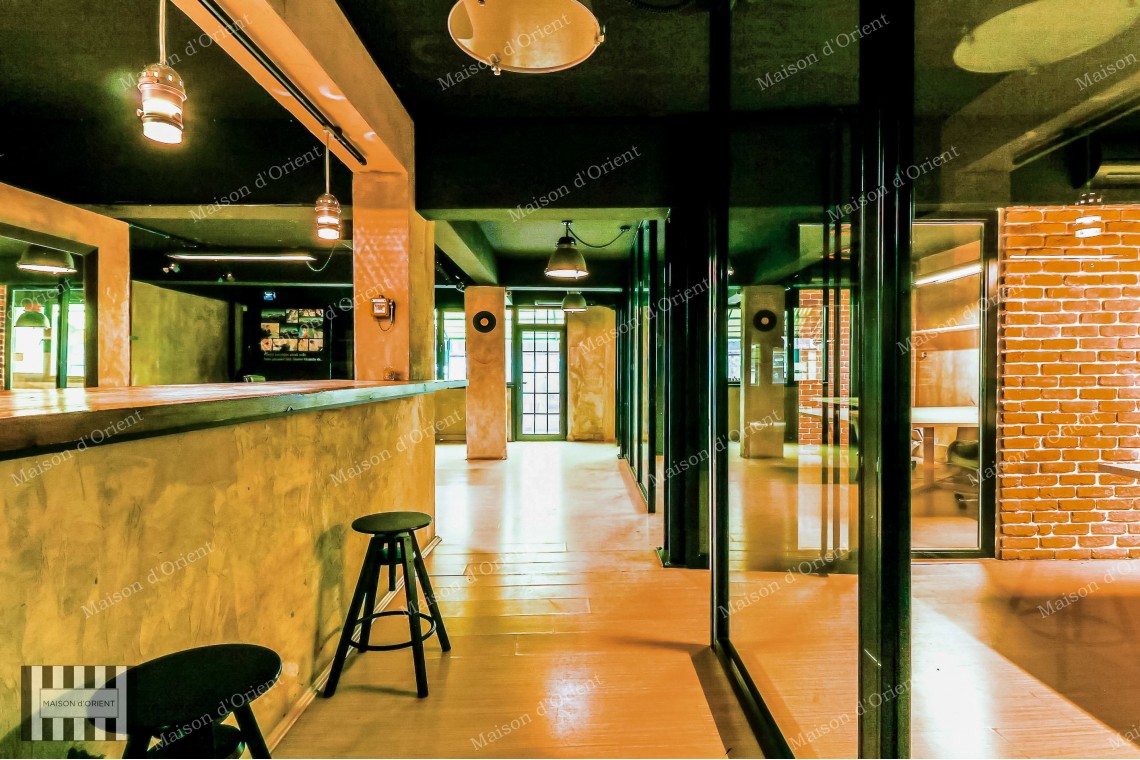 270sqm Office for Rent with Private Garden