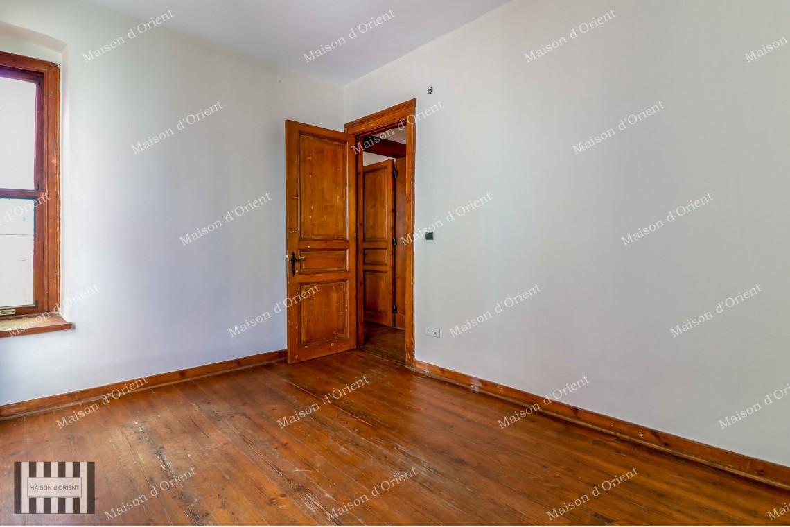 2+1 Flat for Rent in Historical Building
