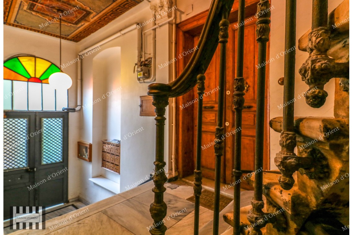 2+1 Flat for Rent in Historical Building