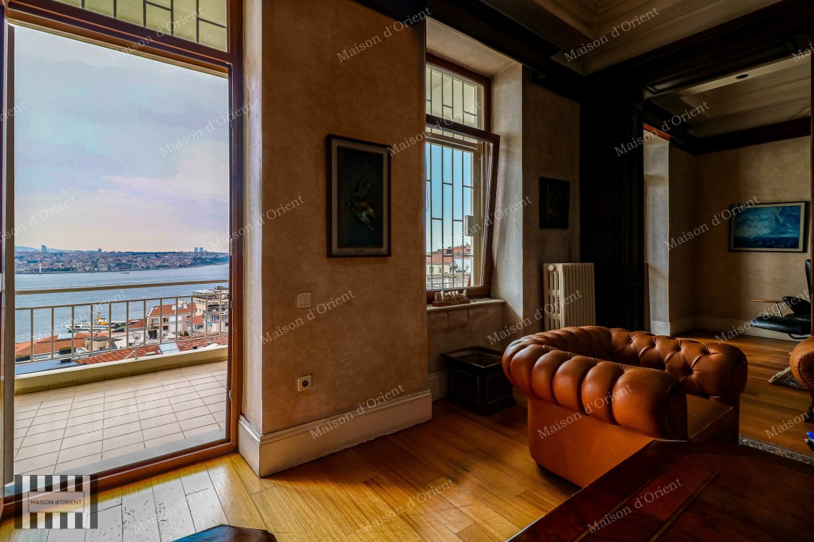 Office for Rent in Historical Gümüşsu Palace