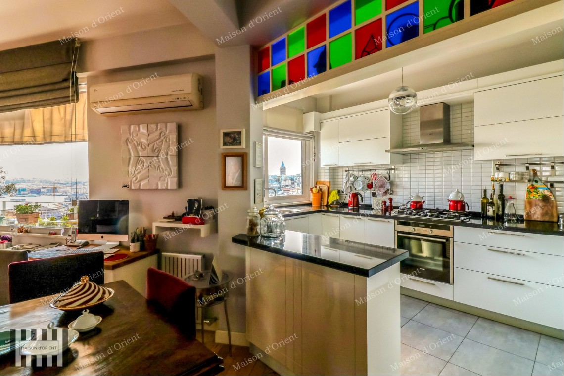 Renovated 135sqm Flat with View for Sale in Cihangir