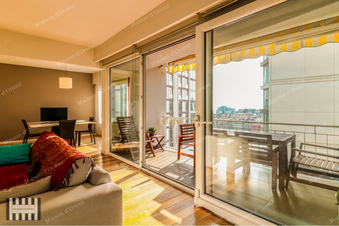 Fully Renovated 3+1 Flat with View for Sale in Teşvikiye