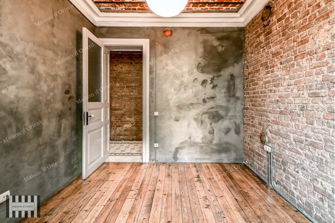 Renovated Flat for Rent in Historical Dogan Apartment