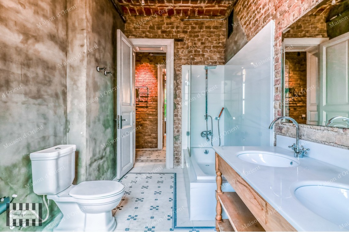 Renovated Flat for Rent in Historical Dogan Apartment