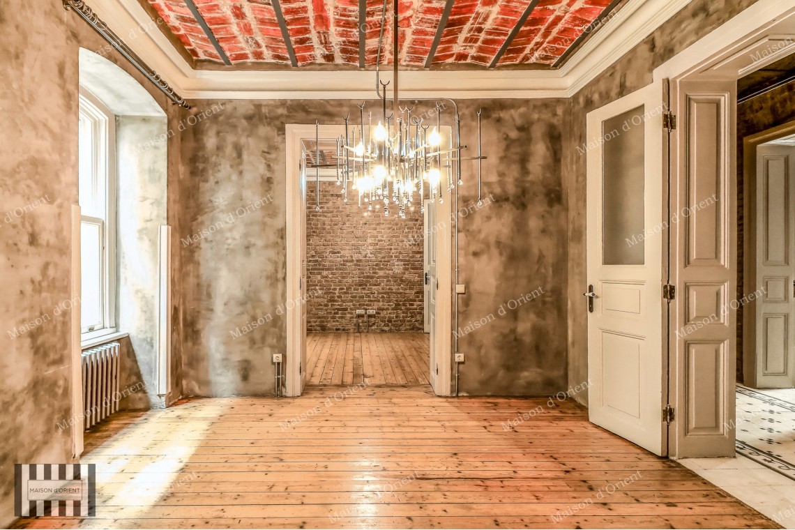 Renovated Flat for Rent in Historical Dogan Apartment