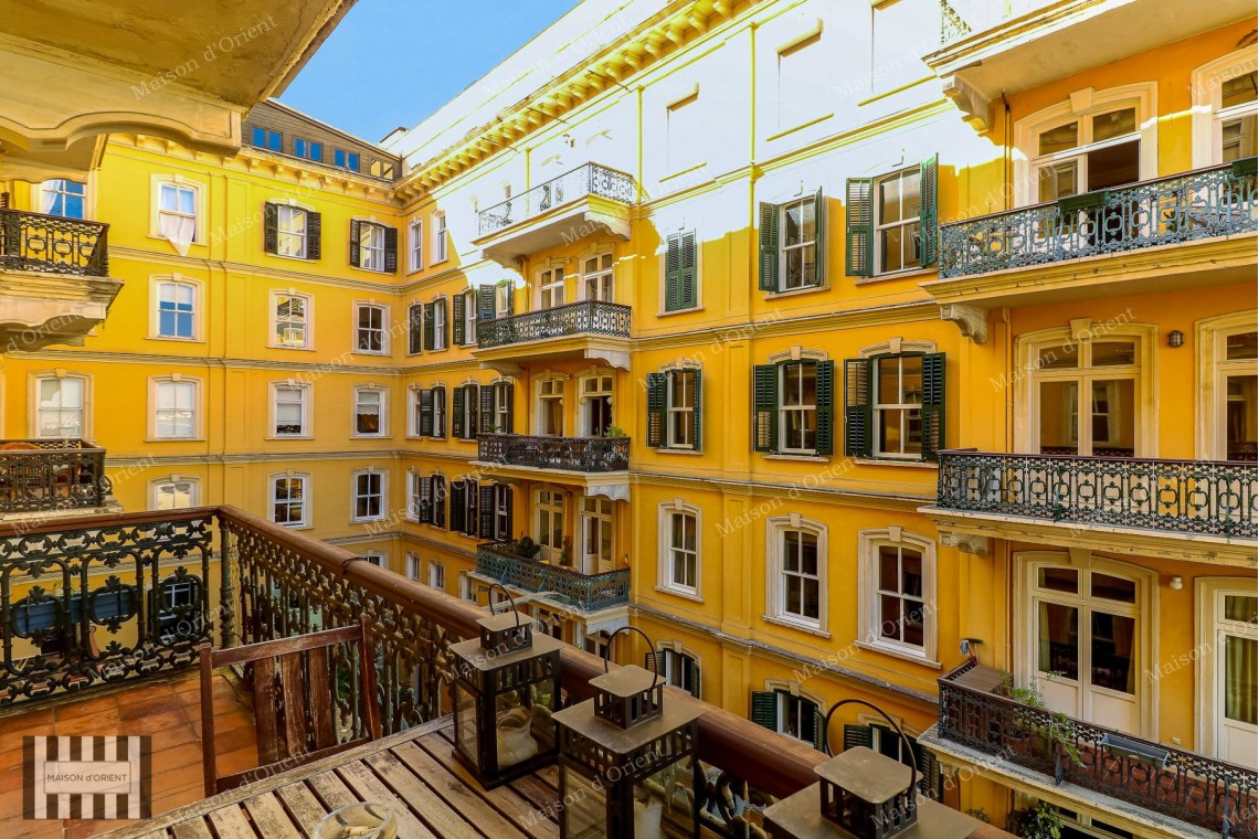 2+1 Rental Flat with Bosphorus View in Dogan Apartment